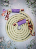 Bild in Galerie-Betrachter laden, Premium rope dog leash in mint green.
